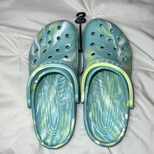 Classic Marble Crocs